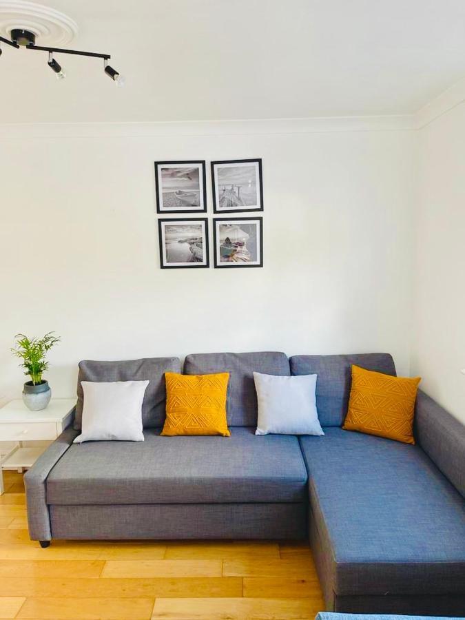 Amazing Location - City Of London- 2 Bedroom Stunning Canal View House With Private Garden,Parking & Balcony Eksteriør bilde