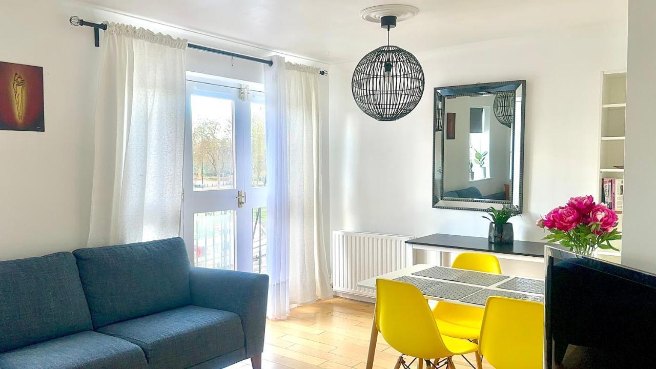 Amazing Location - City Of London- 2 Bedroom Stunning Canal View House With Private Garden,Parking & Balcony Eksteriør bilde