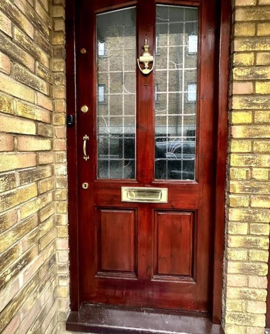 Amazing Location - City Of London- 2 Bedroom Stunning Canal View House With Private Garden,Parking & Balcony Eksteriør bilde