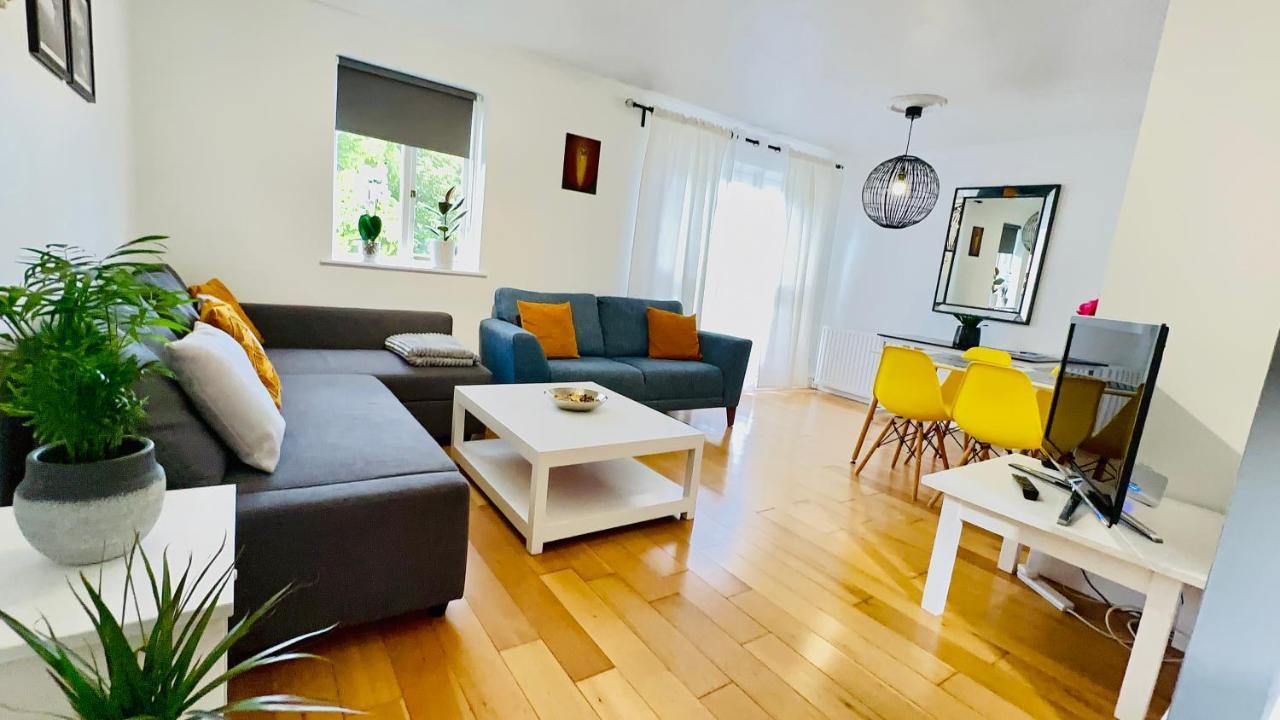 Amazing Location - City Of London- 2 Bedroom Stunning Canal View House With Private Garden,Parking & Balcony Eksteriør bilde