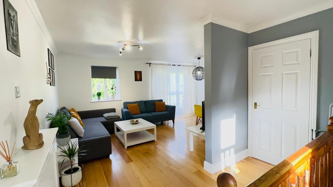 Amazing Location - City Of London- 2 Bedroom Stunning Canal View House With Private Garden,Parking & Balcony Eksteriør bilde