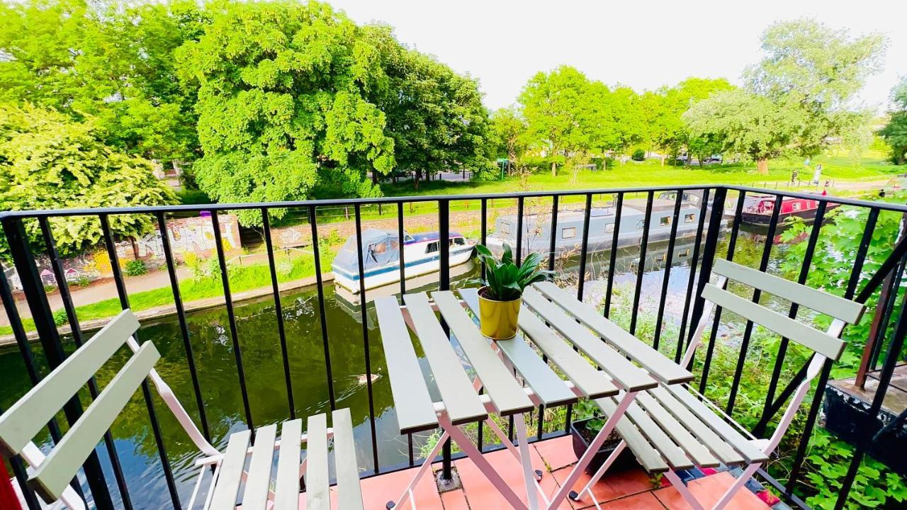 Amazing Location - City Of London- 2 Bedroom Stunning Canal View House With Private Garden,Parking & Balcony Eksteriør bilde